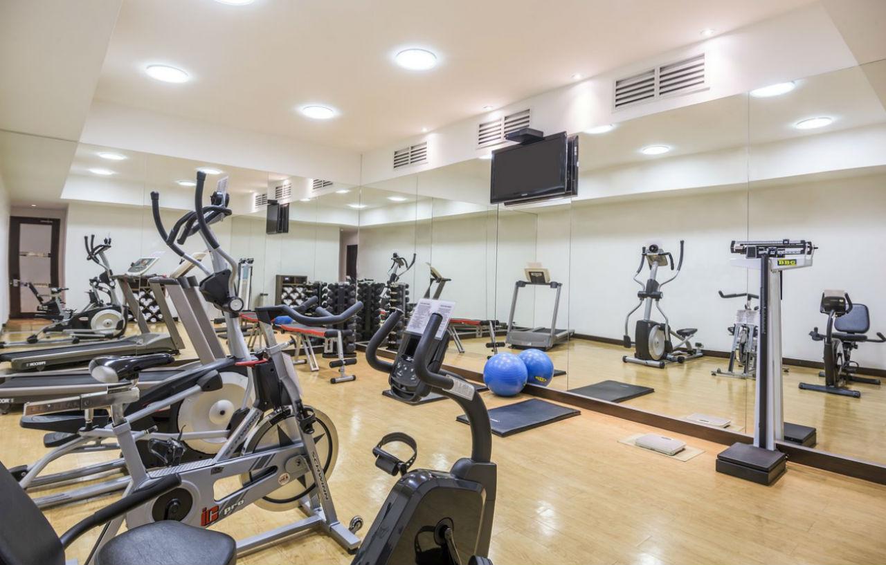 Holiday Inn Express Bogota - Parque La 93 By Ihg Luaran gambar
