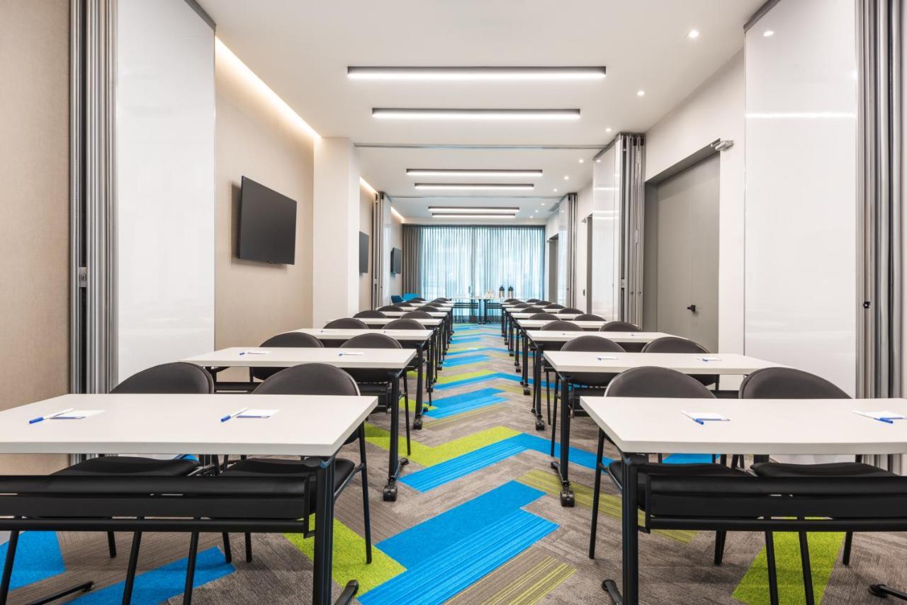 Holiday Inn Express Bogota - Parque La 93 By Ihg Luaran gambar