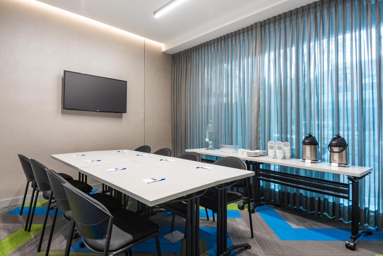 Holiday Inn Express Bogota - Parque La 93 By Ihg Luaran gambar