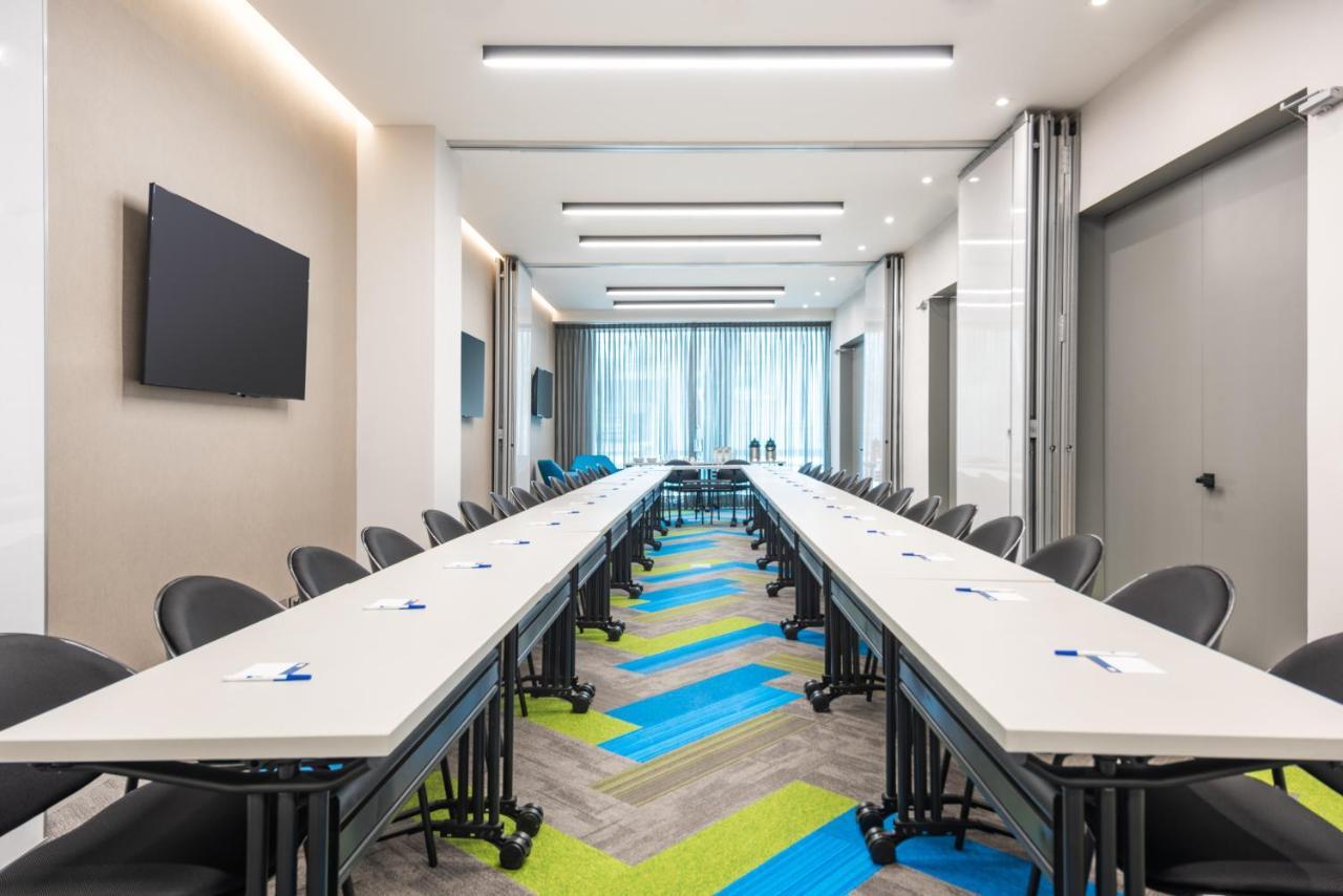 Holiday Inn Express Bogota - Parque La 93 By Ihg Luaran gambar