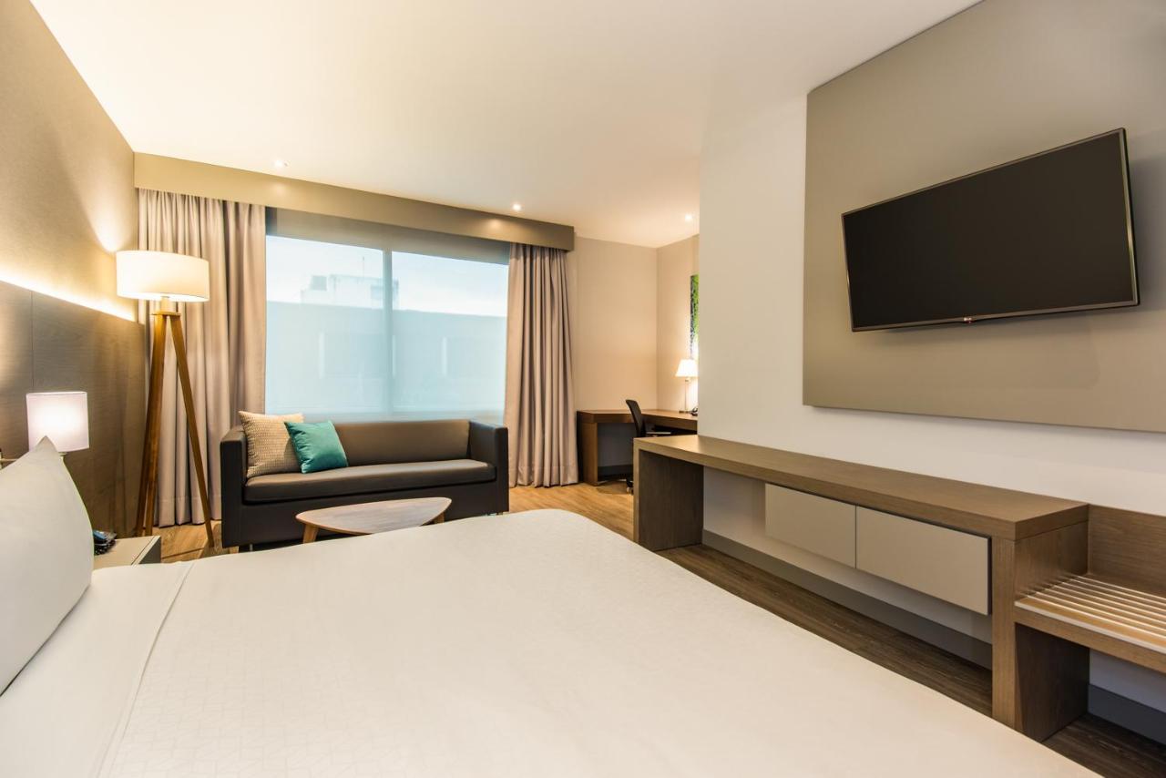 Holiday Inn Express Bogota - Parque La 93 By Ihg Luaran gambar