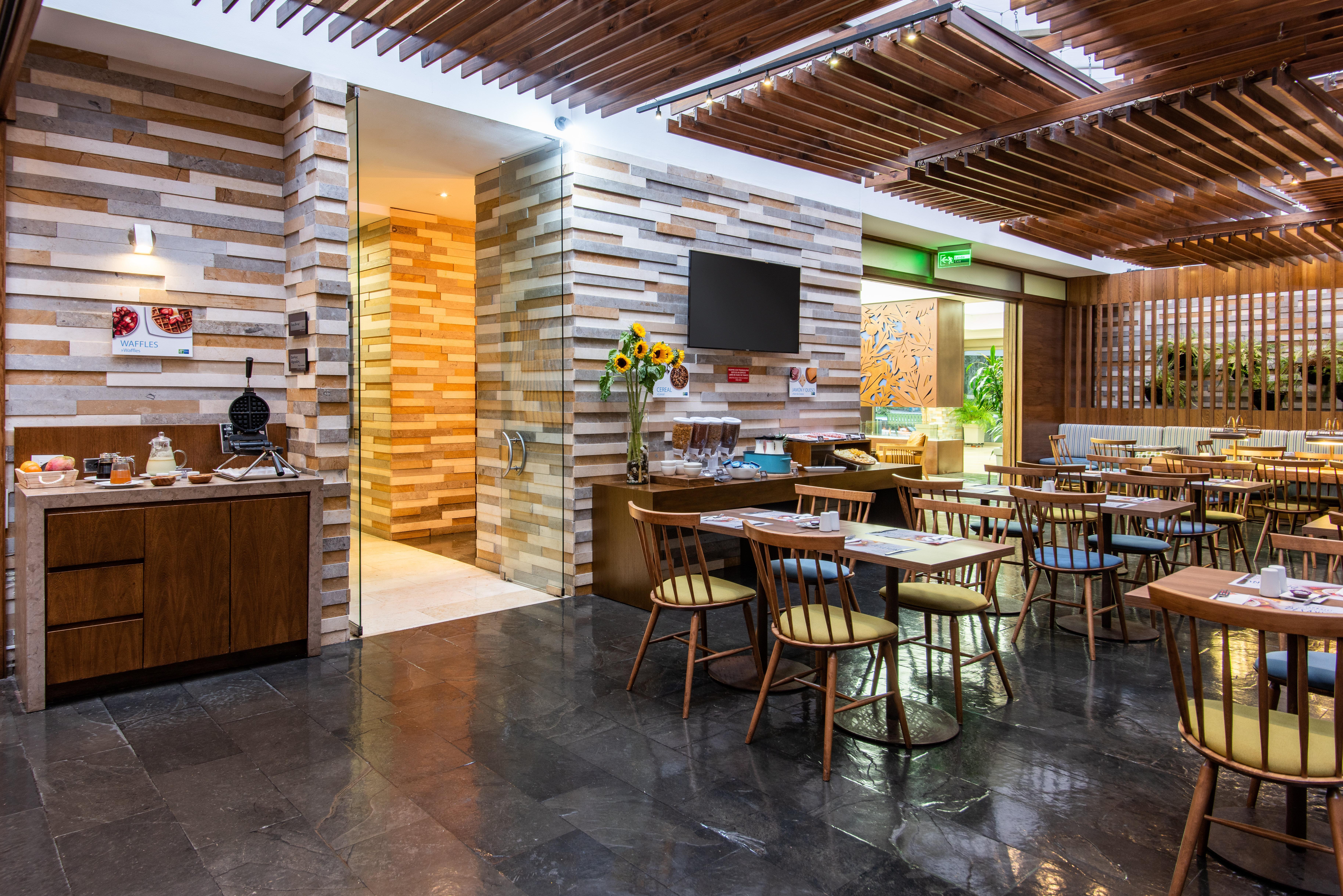 Holiday Inn Express Bogota - Parque La 93 By Ihg Luaran gambar