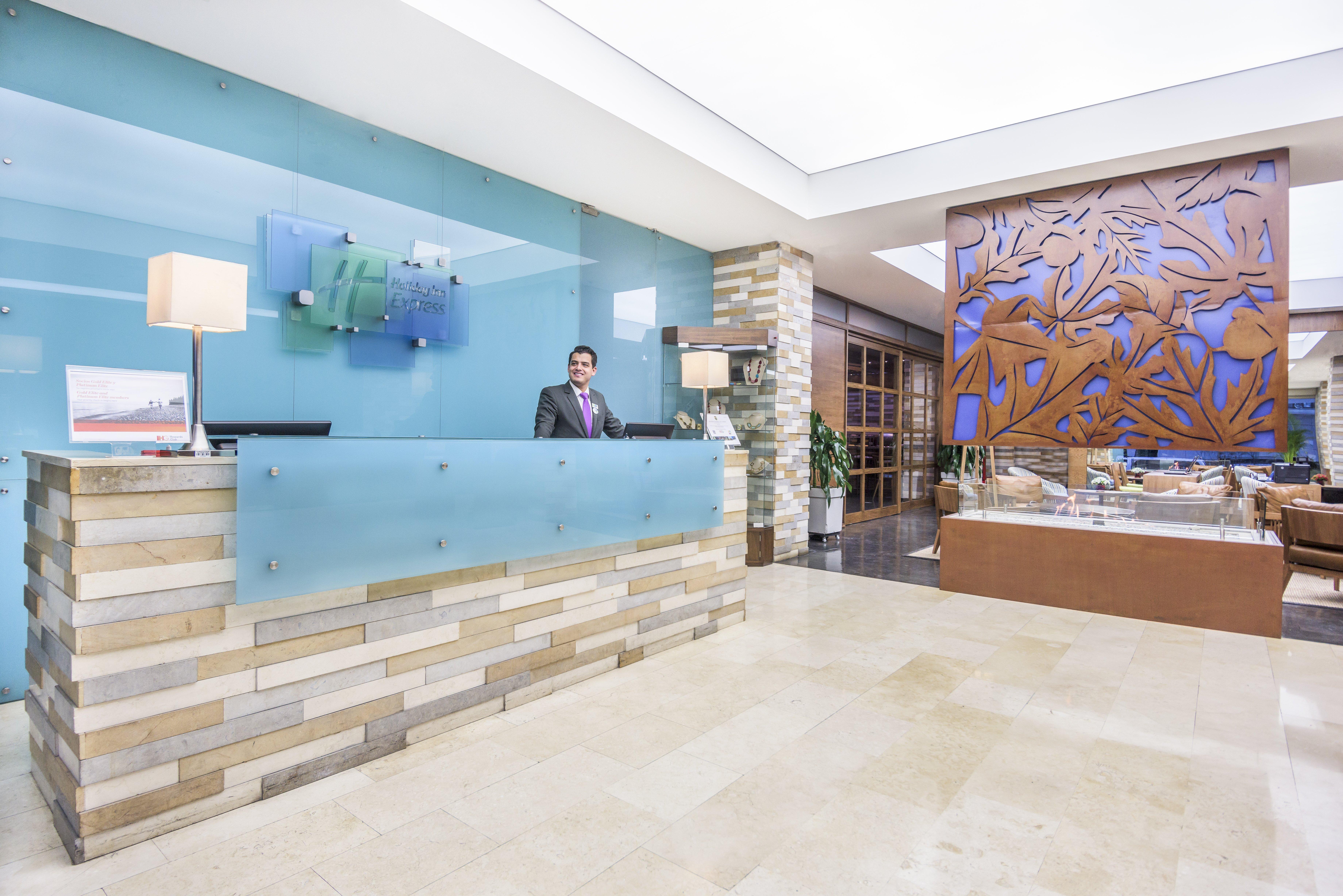 Holiday Inn Express Bogota - Parque La 93 By Ihg Luaran gambar